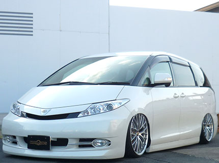 ACR50 エスティマ KAZ-SUSデモカー